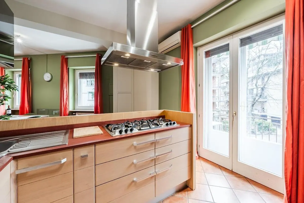 Harmony - Hot Tub & Garage Apartment Verona