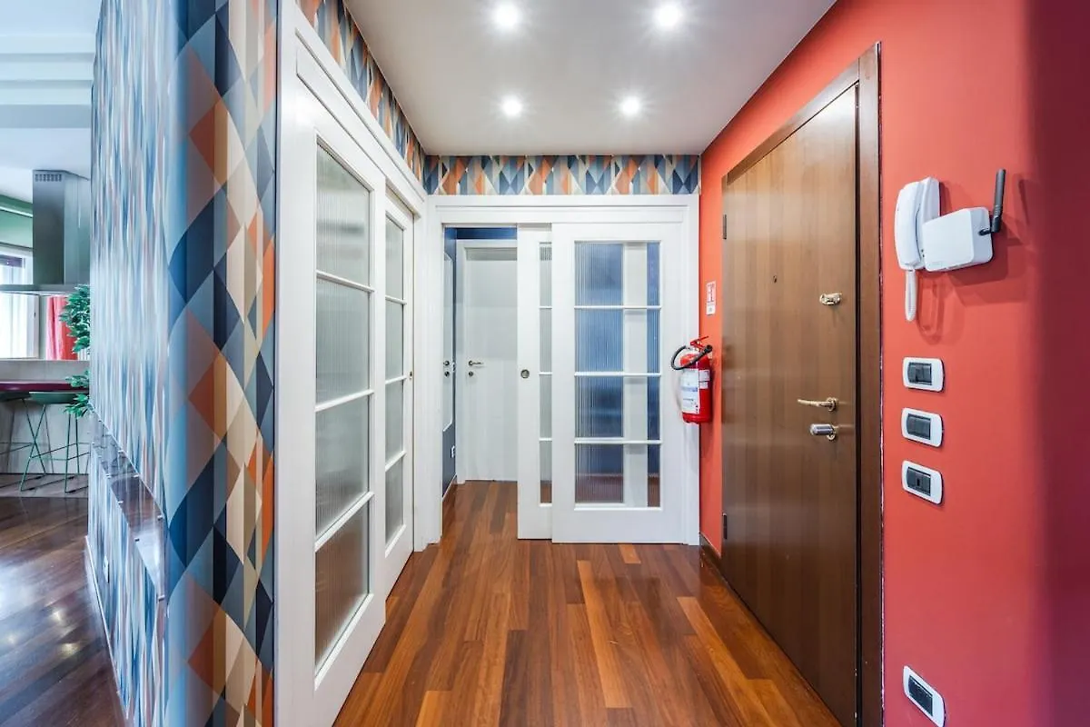Harmony - Hot Tub & Garage Apartment Verona Italy