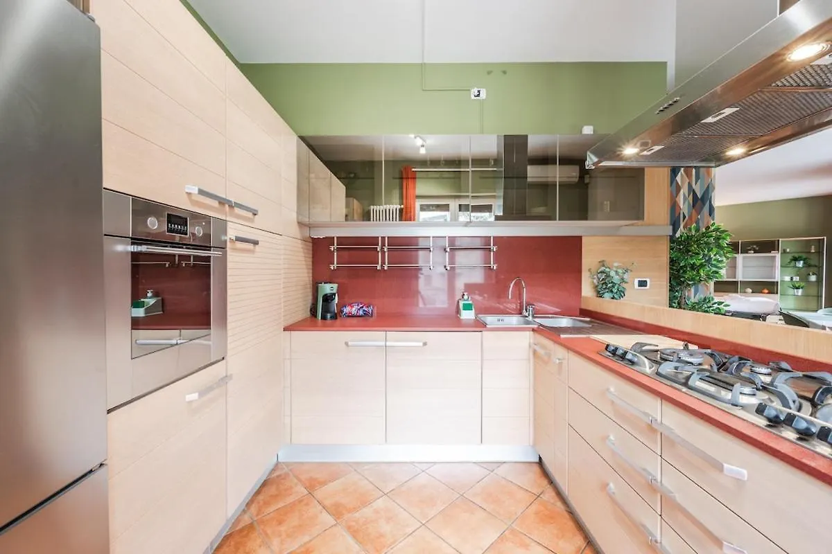 Harmony - Hot Tub & Garage Apartment Verona